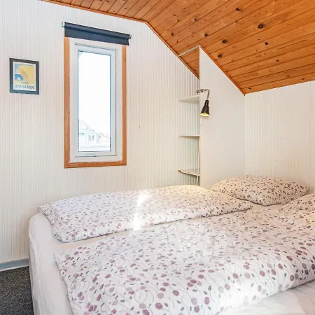 5 Person In Holiday home *